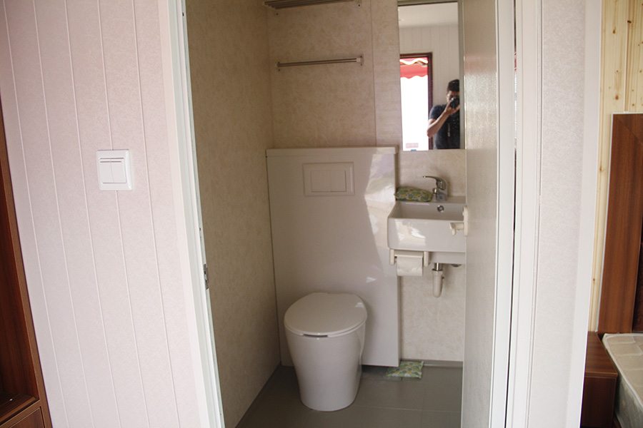 Tourist Hotel Container